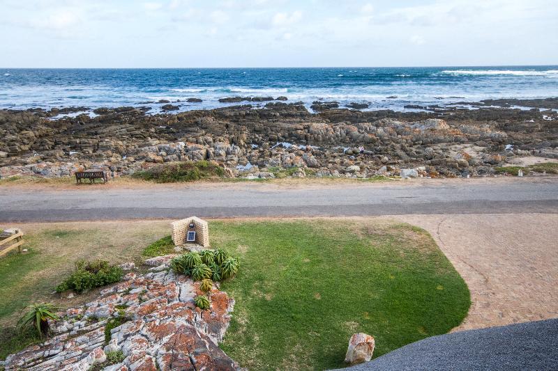 Little Rock Guesthouse Groot-Jongensfontein Exterior photo